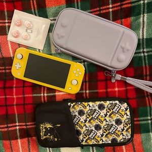 Nintendo Switch Lite in Yellow // LIKE NEW